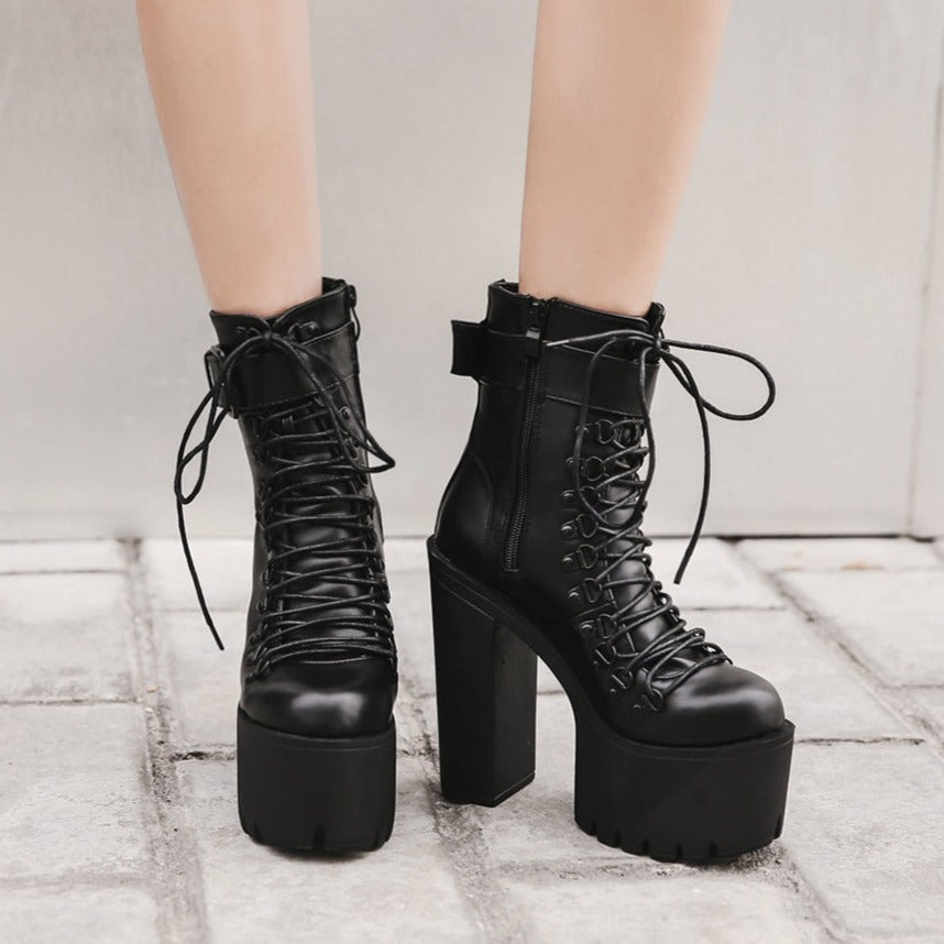 Aleyda Boots