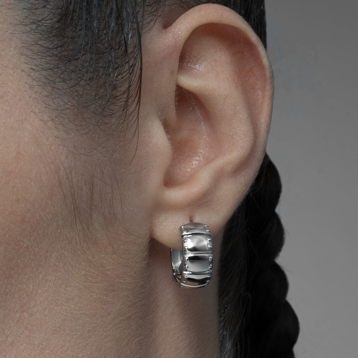 LAMINAR PLATE HOOP EARRINGS