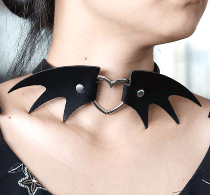 Heart Gothic Choker