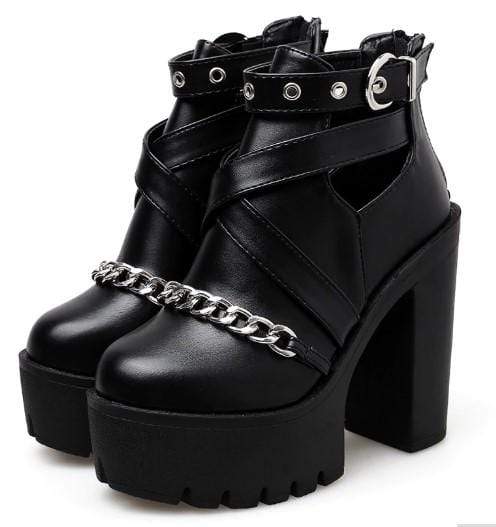Retribution Chain Boots - Creepy Goth