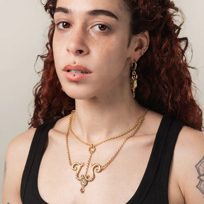 TIDEWORN KNOT NECKLACE