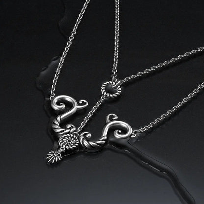 TIDEWORN KNOT NECKLACE