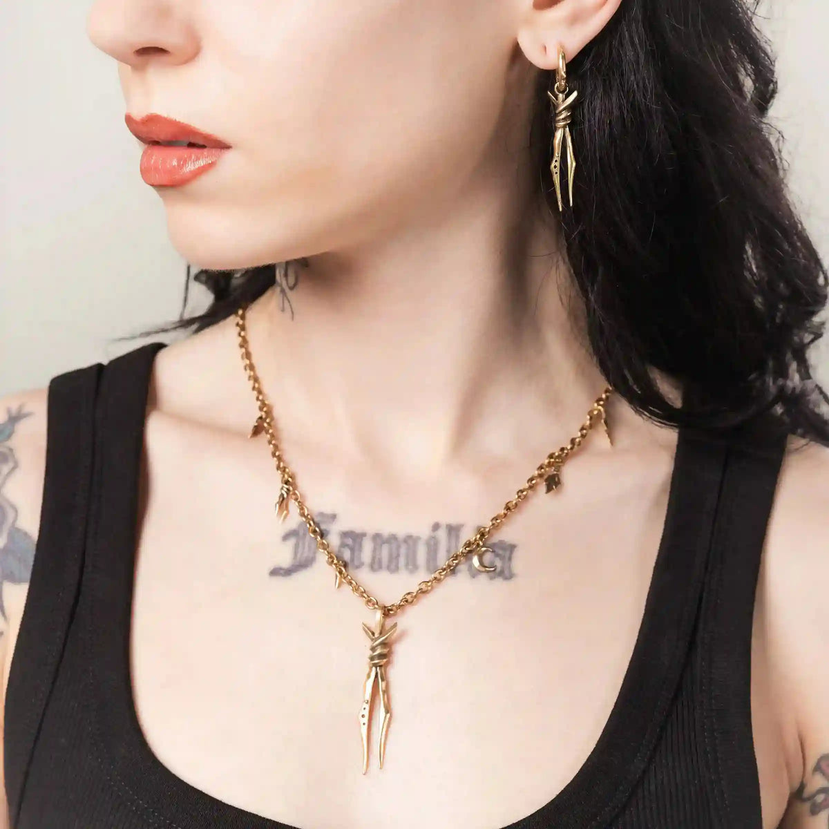 BOUND TWIN NECKLACE (SILVER)