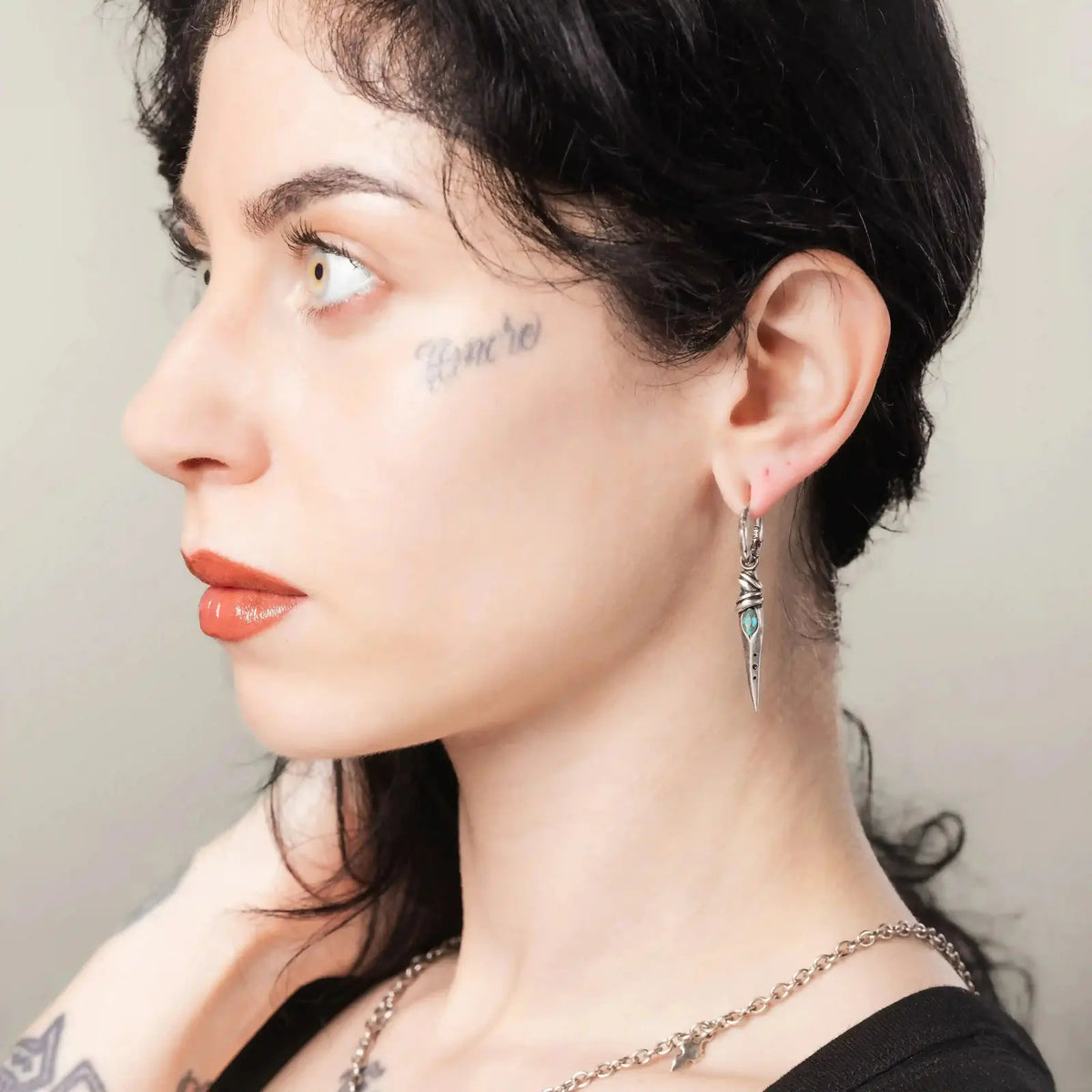 EYE DAGGER EARRINGS (925 SILVER)