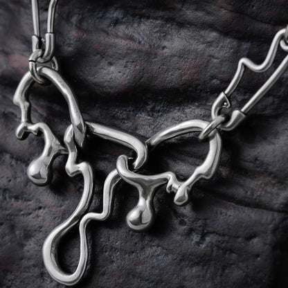 FLUID PIN NECKLACE