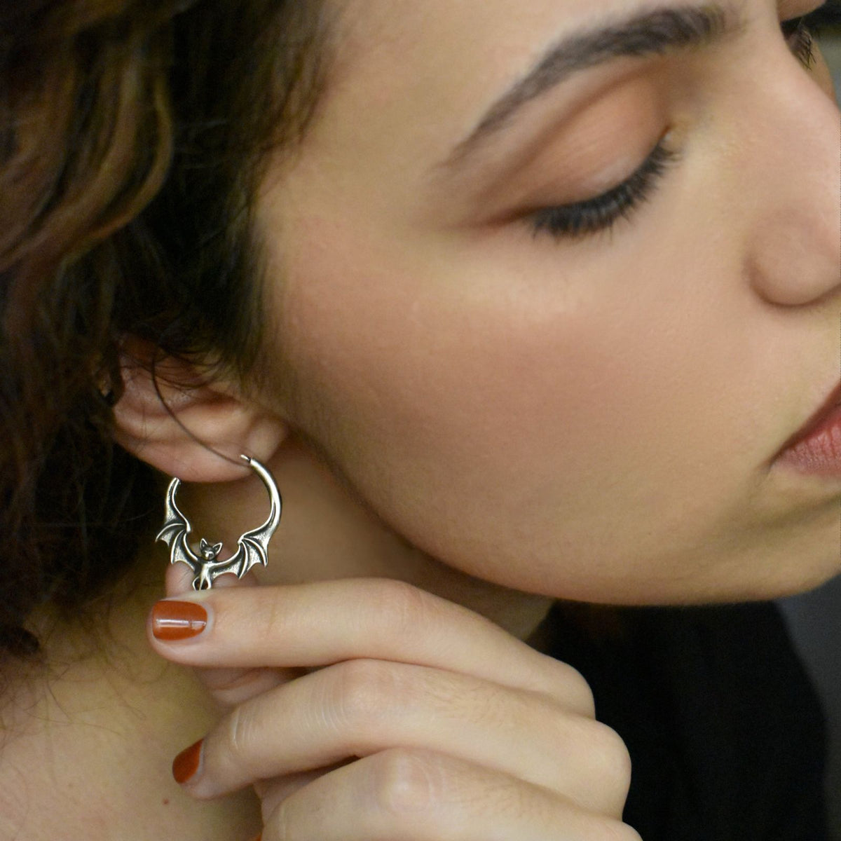GOTHIC BAT EARRINGS (925 SILVER)
