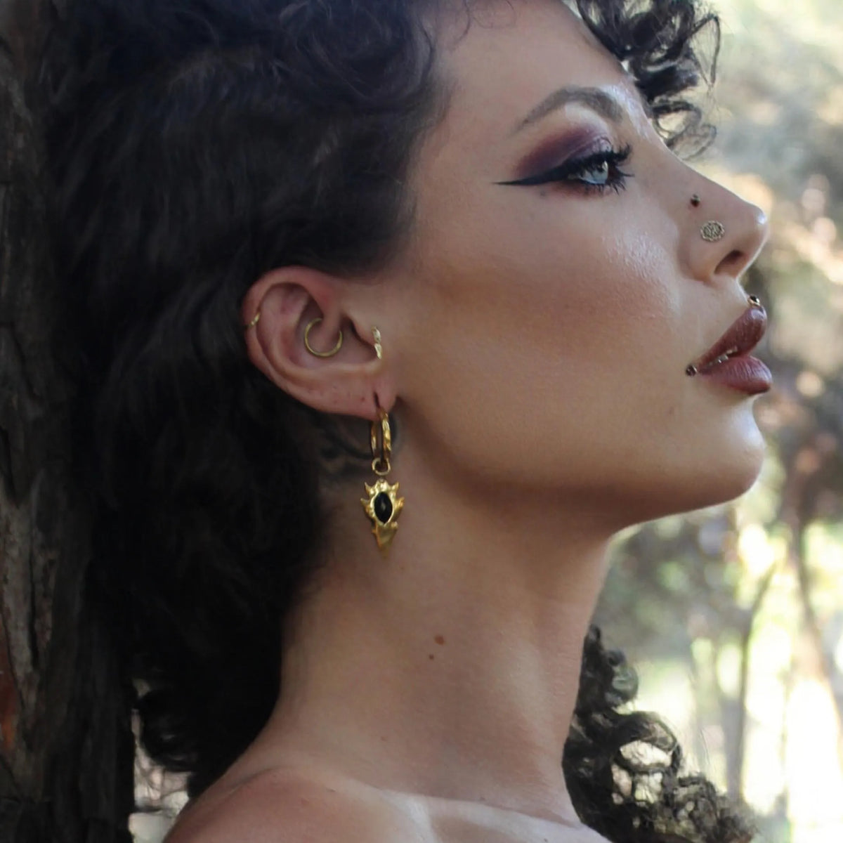 KNAPPED STONE EARRINGS (GOLD-OBSIDIAN)