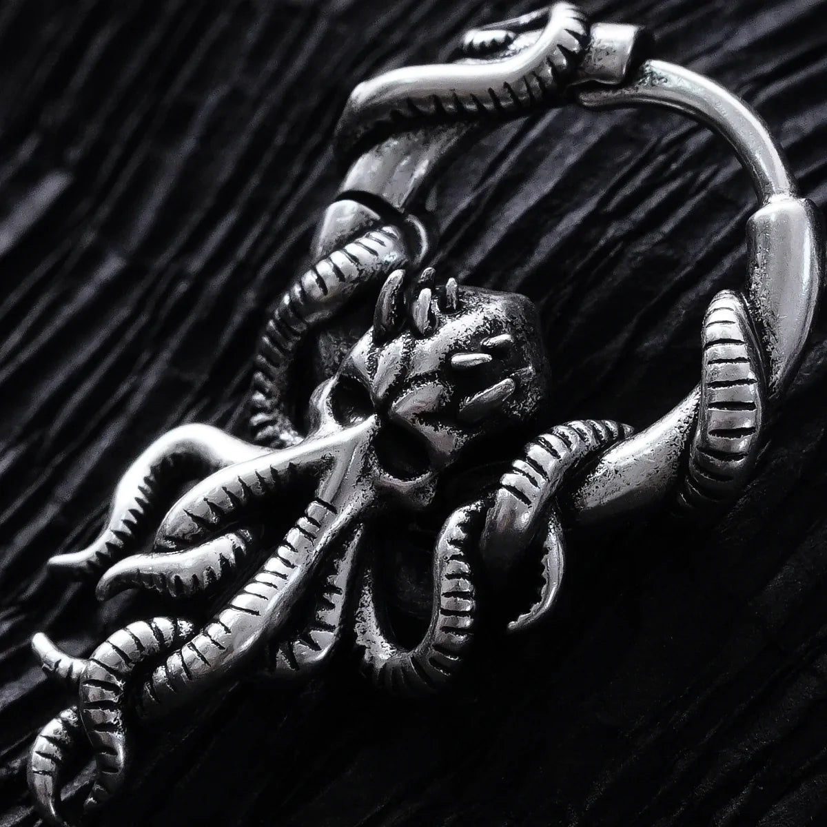 KRAKEN MYSTIQUE EARRINGS