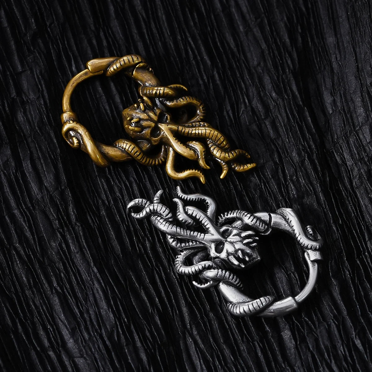 KRAKEN MYSTIQUE EARRINGS