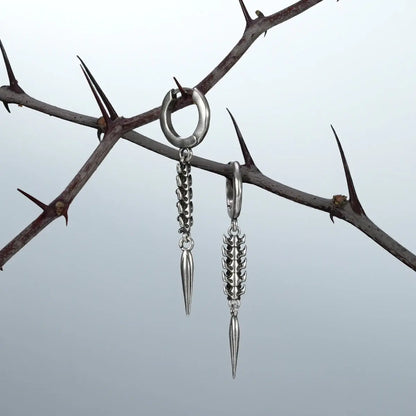 LONGINUS ABYSS STINGER EARRINGS (925 SILVER)
