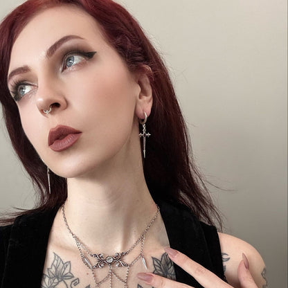 LONGINUS GODPIERCER EARRINGS (925 SILVER)