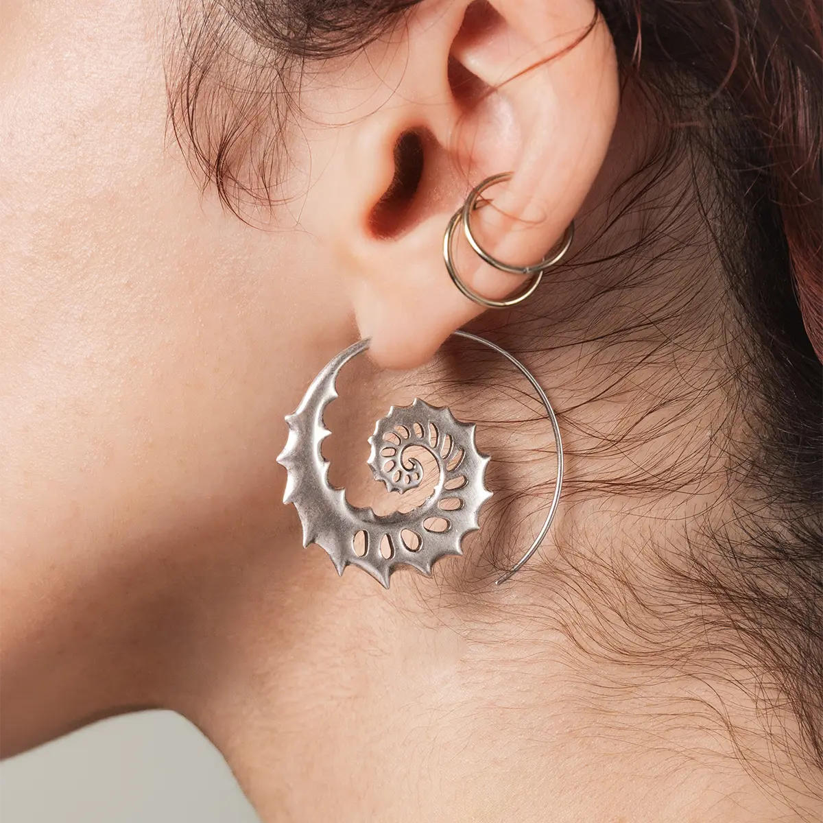NAUTILUS OMEN EARRINGS