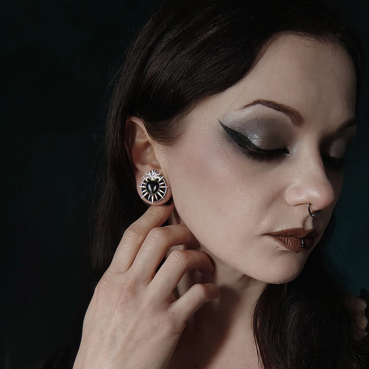 SACRED FLAME HEART TUNNELS (316L STAINLESS STEEL)