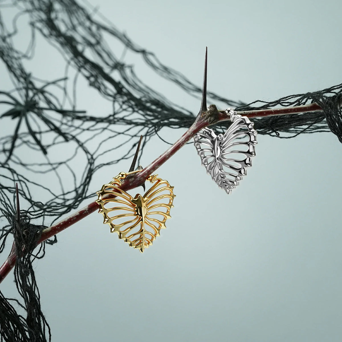 RIBHEART EARRINGS