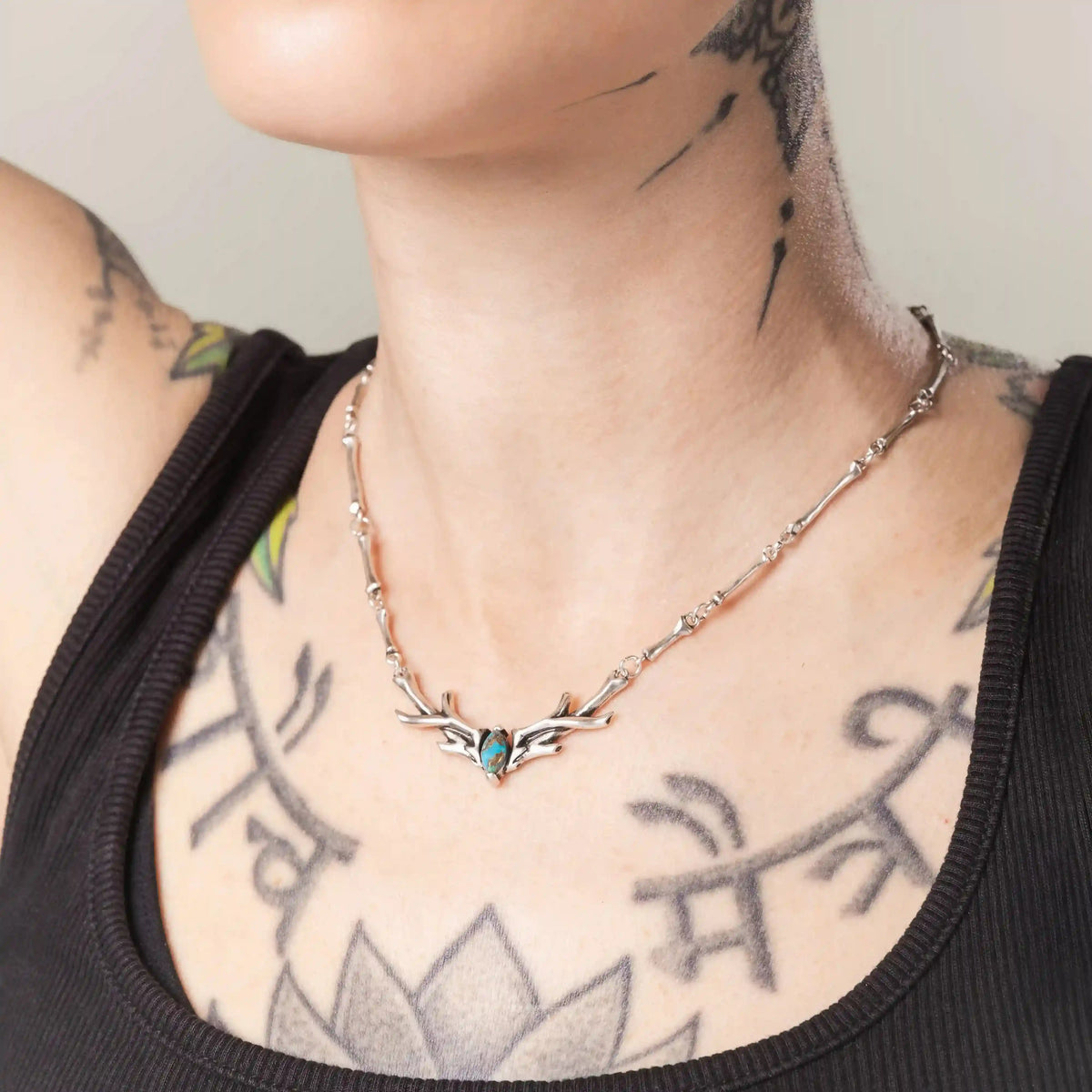 SACRED ANTLER COLLAR NECKLACE（SILVER-TURQUOISE)