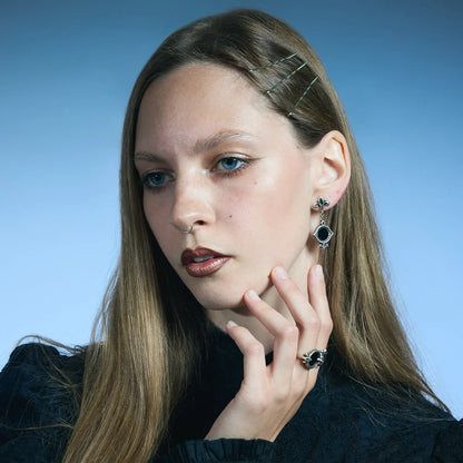 SILENT LENS EARRINGS
