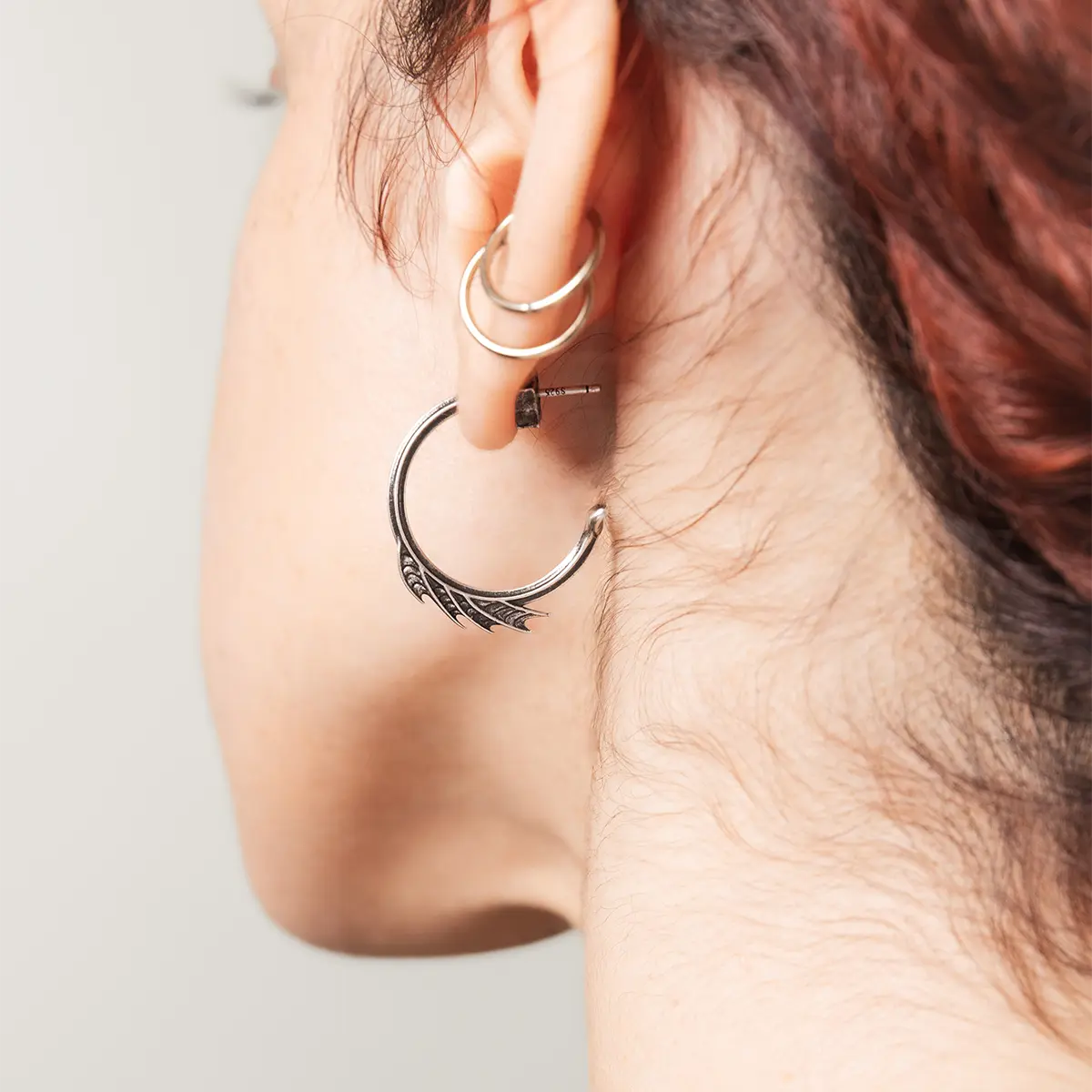 SIREN CREST EARRINGS