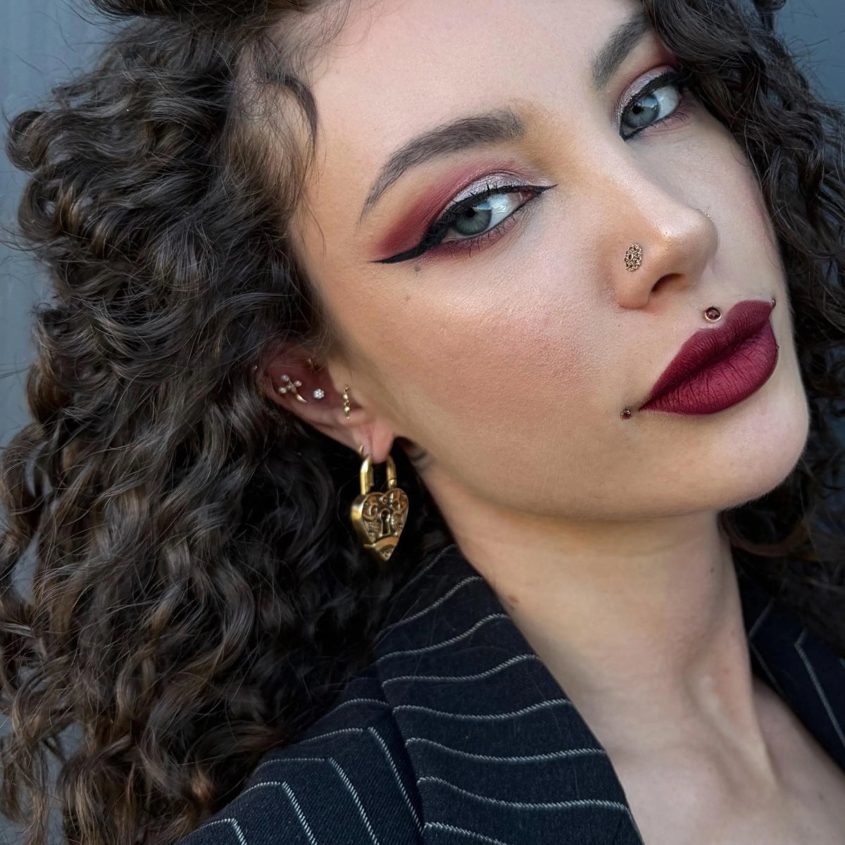 SKULL HEARTLOCK EARRINGS