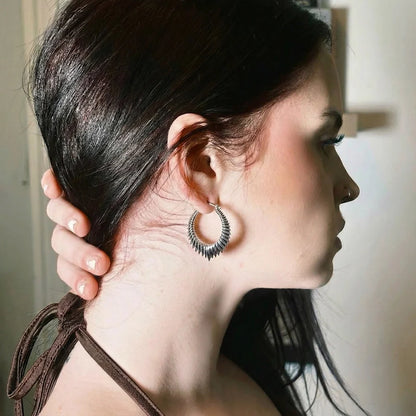 SPINE HALO EARRINGS
