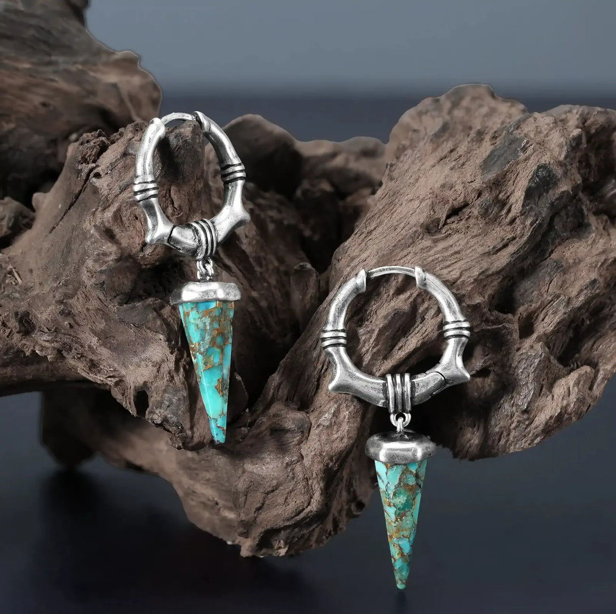 UNEARTHED SPIKE EARRINGS (925 SILVER)