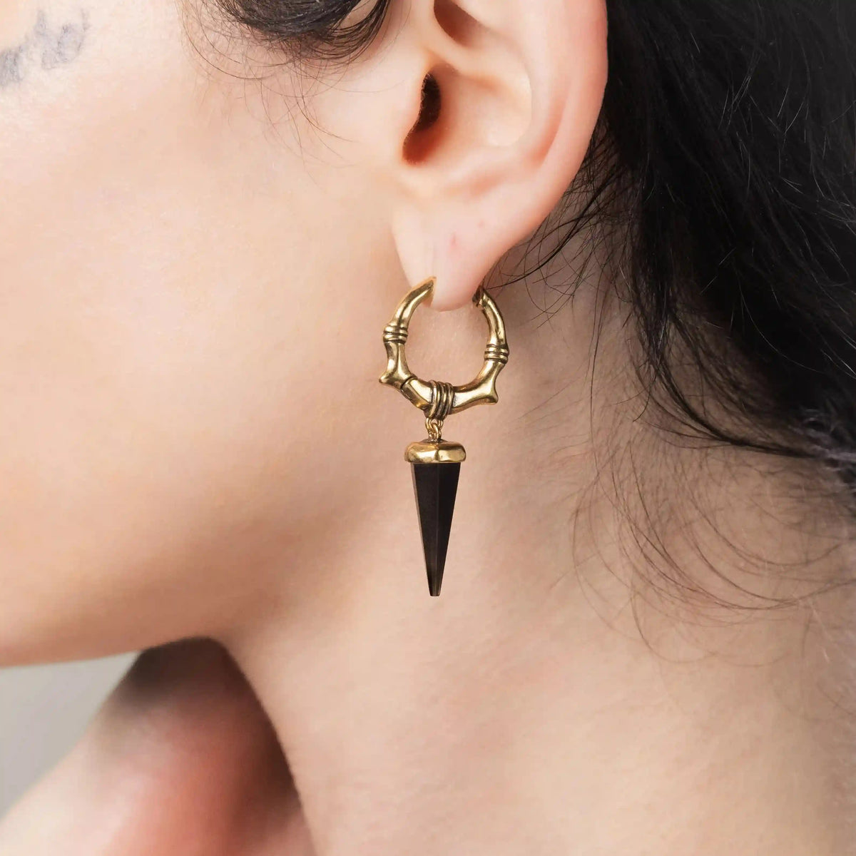 UNEARTHED SPIKE EARRINGS (GOLD-OBSIDIAN)