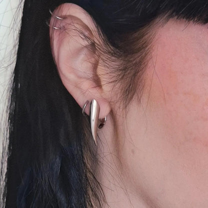 VENOM CLAW EARRINGS