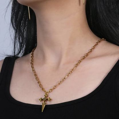 VESPER BLADE NECKLACE