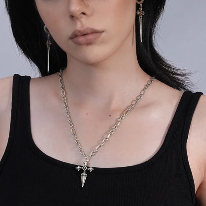 VESPER BLADE NECKLACE