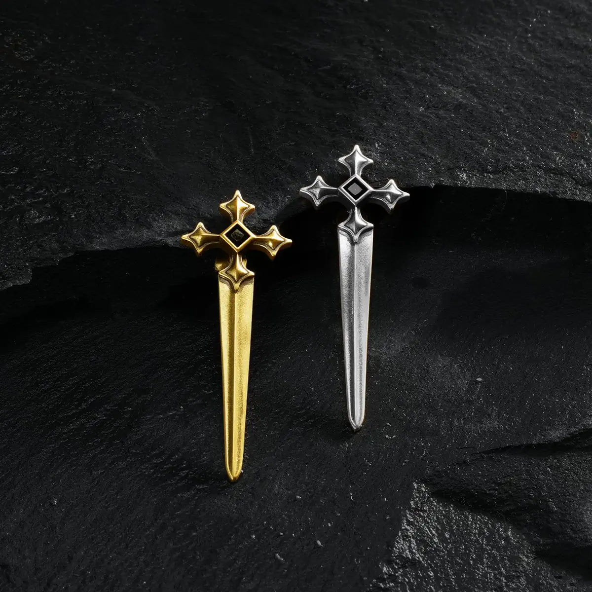 VESPER BLADE STUD EARRINGS