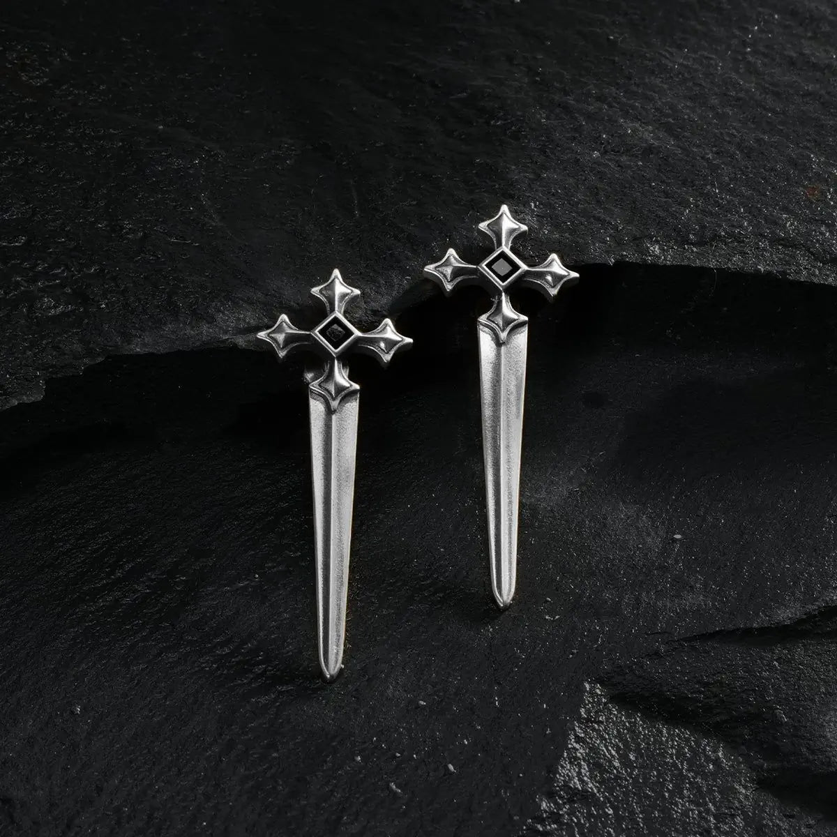 VESPER BLADE STUD EARRINGS