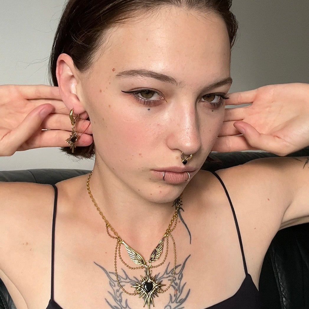 WINGED HEARTBURST EARRINGS (925 SILVER)