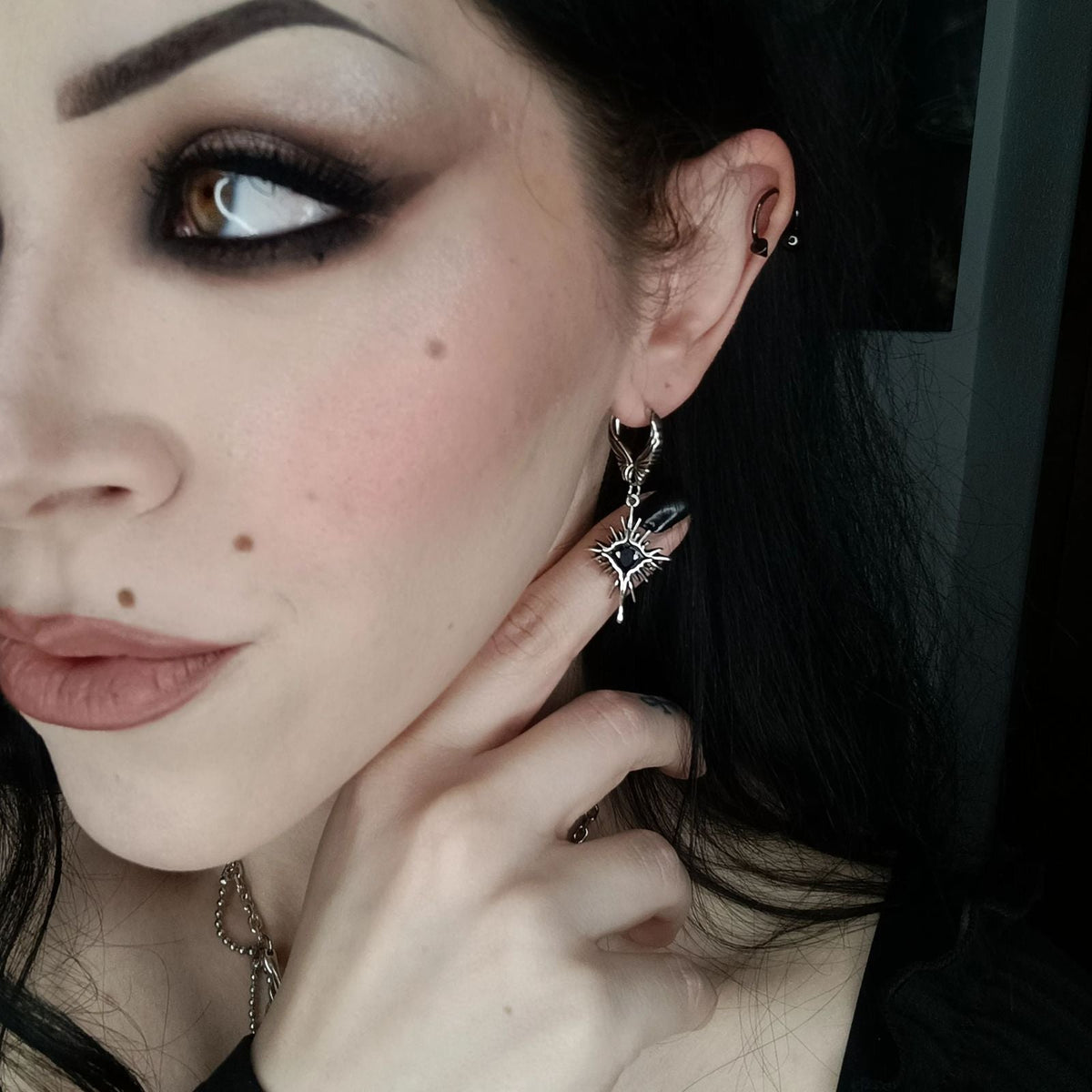 WINGED HEARTBURST EARRINGS (925 SILVER)